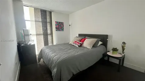 3701 N Country Club Drive Aventura FL 33180