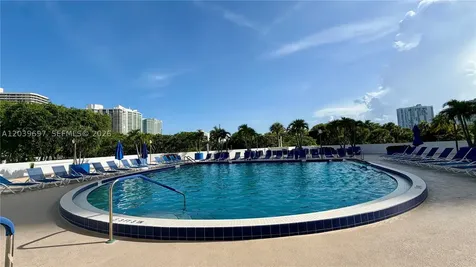 3701 N Country Club Drive Aventura FL 33180