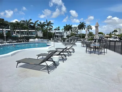 11930 N Bayshore Drive North Miami FL 33181