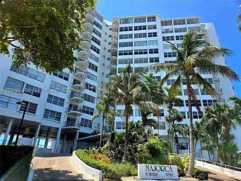 11930 N Bayshore Drive North Miami FL 33181