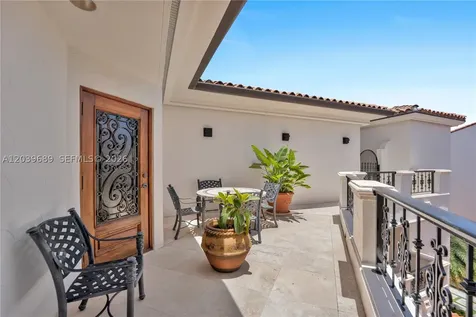 2244 Fisher Island Drive Miami Beach FL 33109