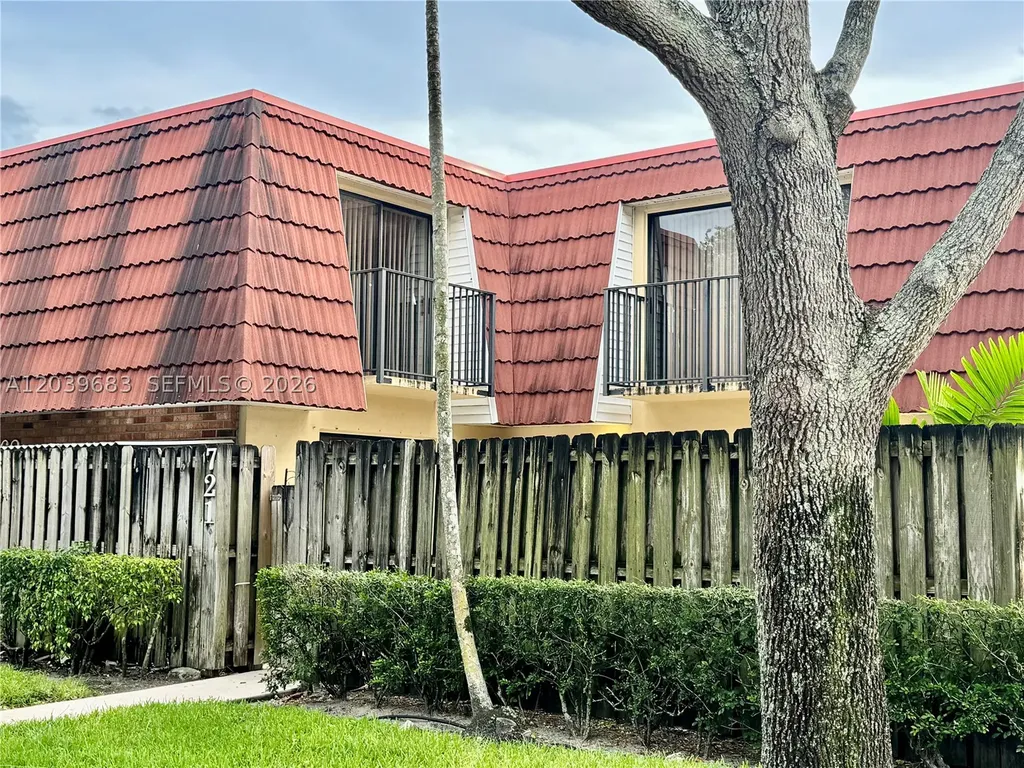 721 NW NW 99th Circle Plantation FL 33324