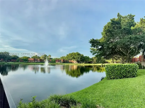 721 NW NW 99th Circle Plantation FL 33324