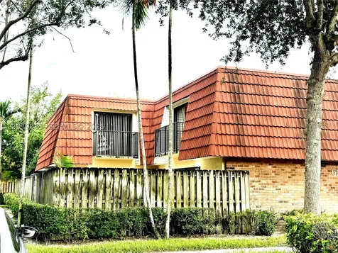 721 NW NW 99th Circle Plantation FL 33324
