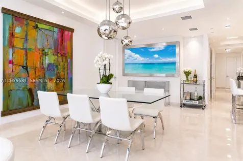 100 S Pointe Drive Miami Beach FL 33139