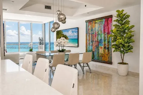 100 S Pointe Drive Miami Beach FL 33139