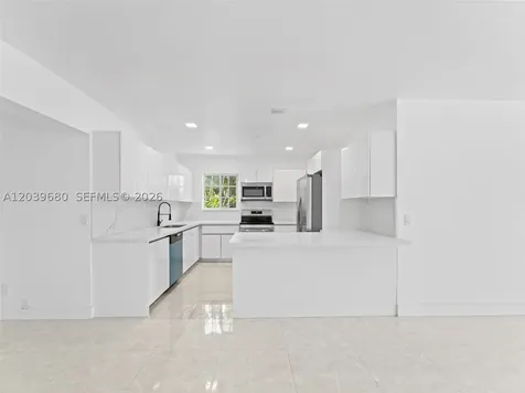 110 NE 152nd Street Miami FL 33162