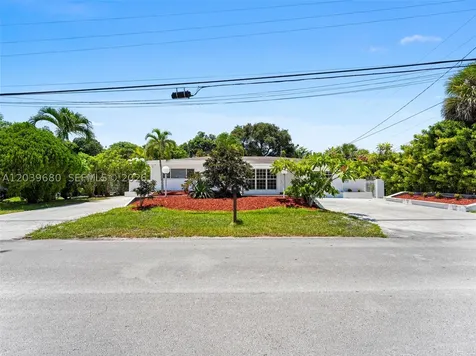 110 NE 152nd Street Miami FL 33162
