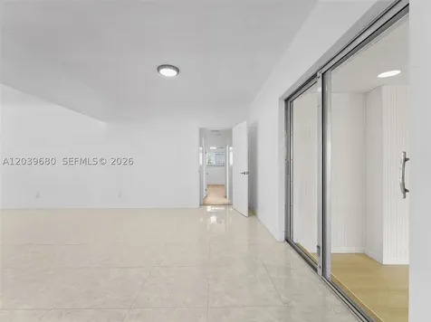 110 NE 152nd Street Miami FL 33162