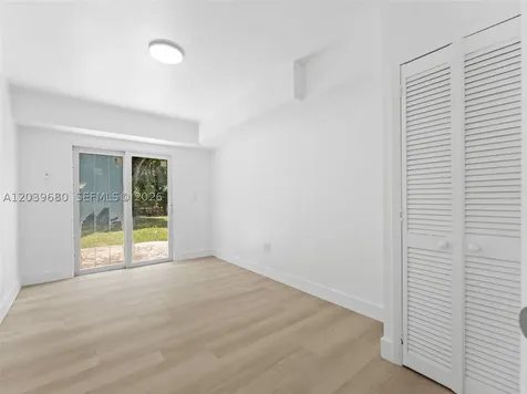 110 NE 152nd Street Miami FL 33162
