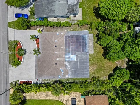 110 NE 152nd Street Miami FL 33162