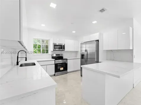 110 NE 152nd Street Miami FL 33162