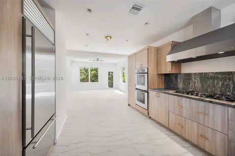 2850 Sheridan Avenue Miami Beach FL 33140