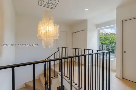 2850 Sheridan Avenue Miami Beach FL 33140