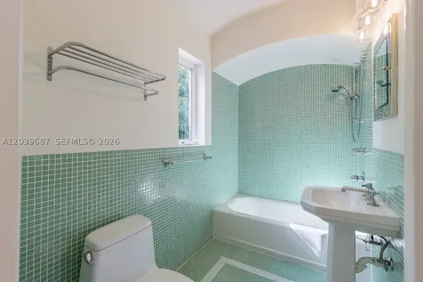 2850 Sheridan Avenue Miami Beach FL 33140