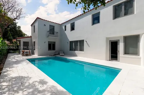2850 Sheridan Avenue Miami Beach FL 33140