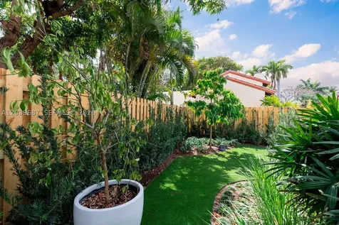 2850 Sheridan Avenue Miami Beach FL 33140