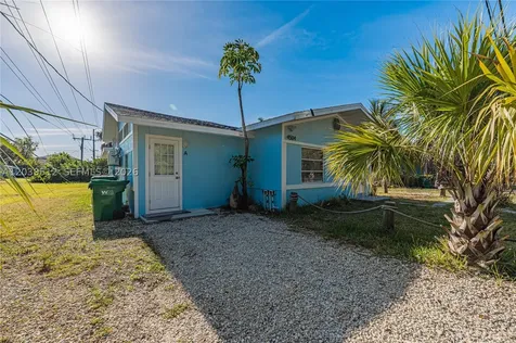 4504 Oakley Street Port Charlotte FL 33980