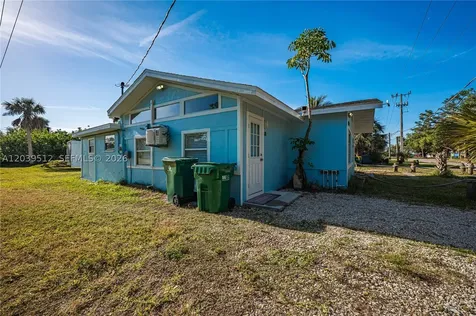 4504 Oakley Street Port Charlotte FL 33980