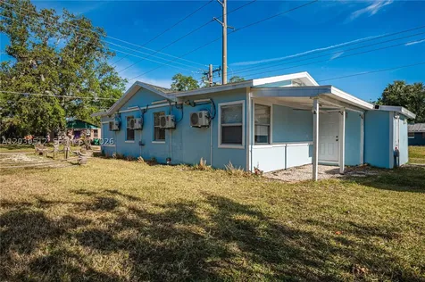 4504 Oakley Street Port Charlotte FL 33980
