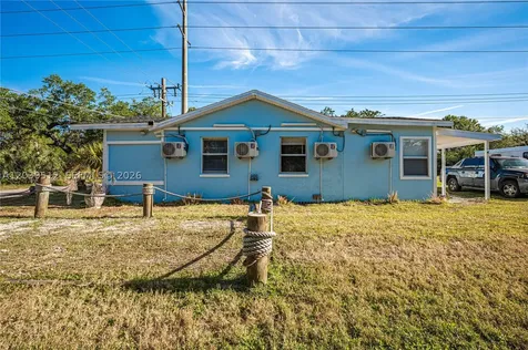 4504 Oakley Street Port Charlotte FL 33980