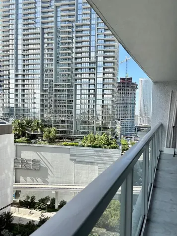 55 SE 6th Street Miami FL 33131