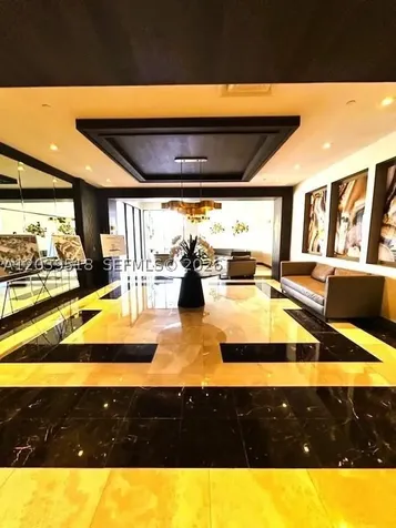 20515 E Country Club Drive Aventura FL 33180