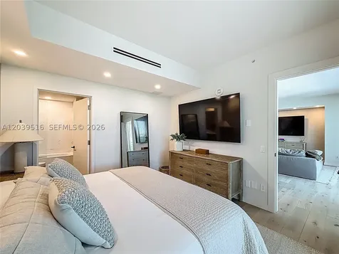 350 Ocean Drive Key Biscayne FL 33149