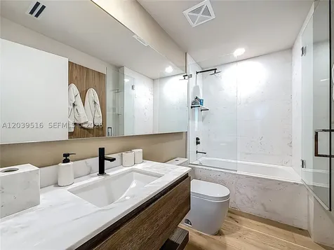 350 Ocean Drive Key Biscayne FL 33149