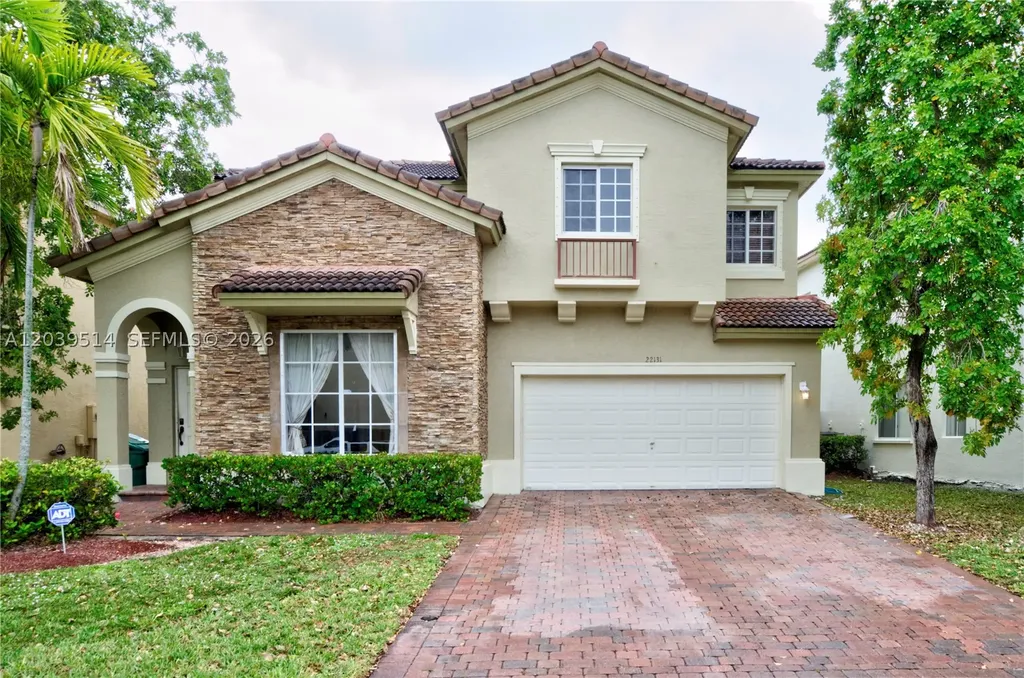 22131 SW 87 Place Cutler Bay FL 33190