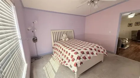8631 SW 18th Place Davie FL 33324