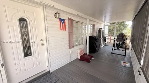 8631 SW 18th Place Davie FL 33324