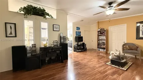 8631 SW 18th Place Davie FL 33324