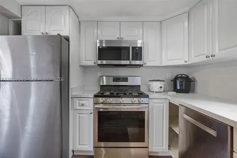 7108 SW 112th Place Miami FL 33173