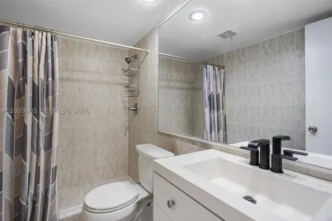 7108 SW 112th Place Miami FL 33173