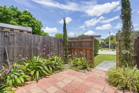 7108 SW 112th Place Miami FL 33173