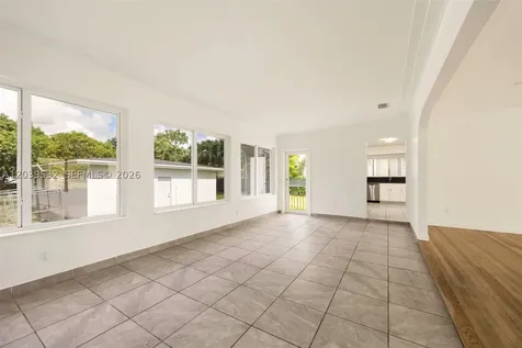 7840 SW 71st Avenue Miami FL 33143