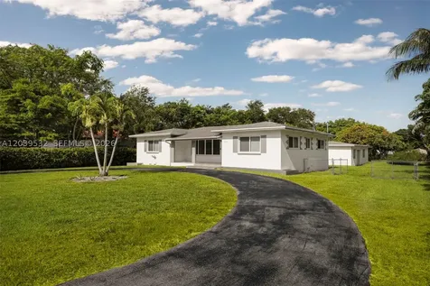 7840 SW 71st Avenue Miami FL 33143