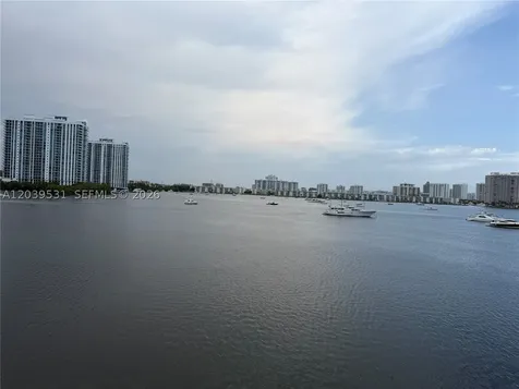 16546 NE 26th Avenue North Miami Beach FL 33160