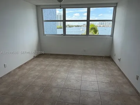 16546 NE 26th Avenue North Miami Beach FL 33160