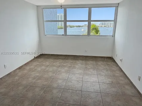 16546 NE 26th Avenue North Miami Beach FL 33160