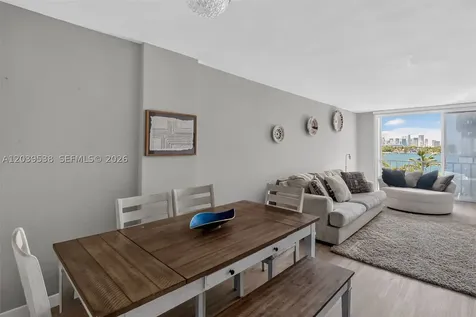 800 West Avenue Miami Beach FL 33139