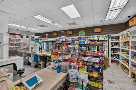 800 West Avenue Miami Beach FL 33139