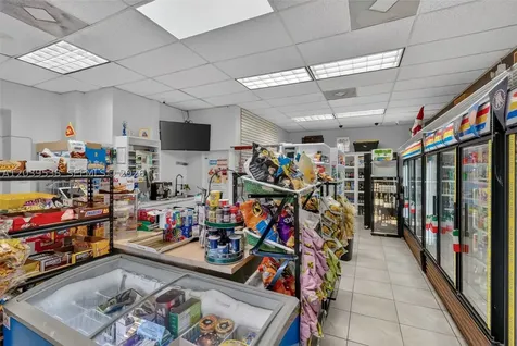 800 West Avenue Miami Beach FL 33139