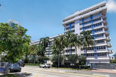 800 West Avenue Miami Beach FL 33139