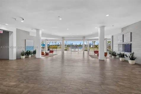 800 West Avenue Miami Beach FL 33139