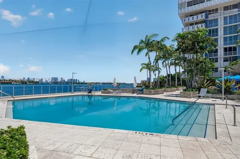 800 West Avenue Miami Beach FL 33139