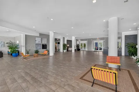 800 West Avenue Miami Beach FL 33139