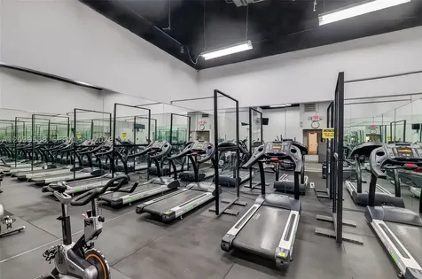 800 West Avenue Miami Beach FL 33139