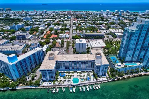 800 West Avenue Miami Beach FL 33139